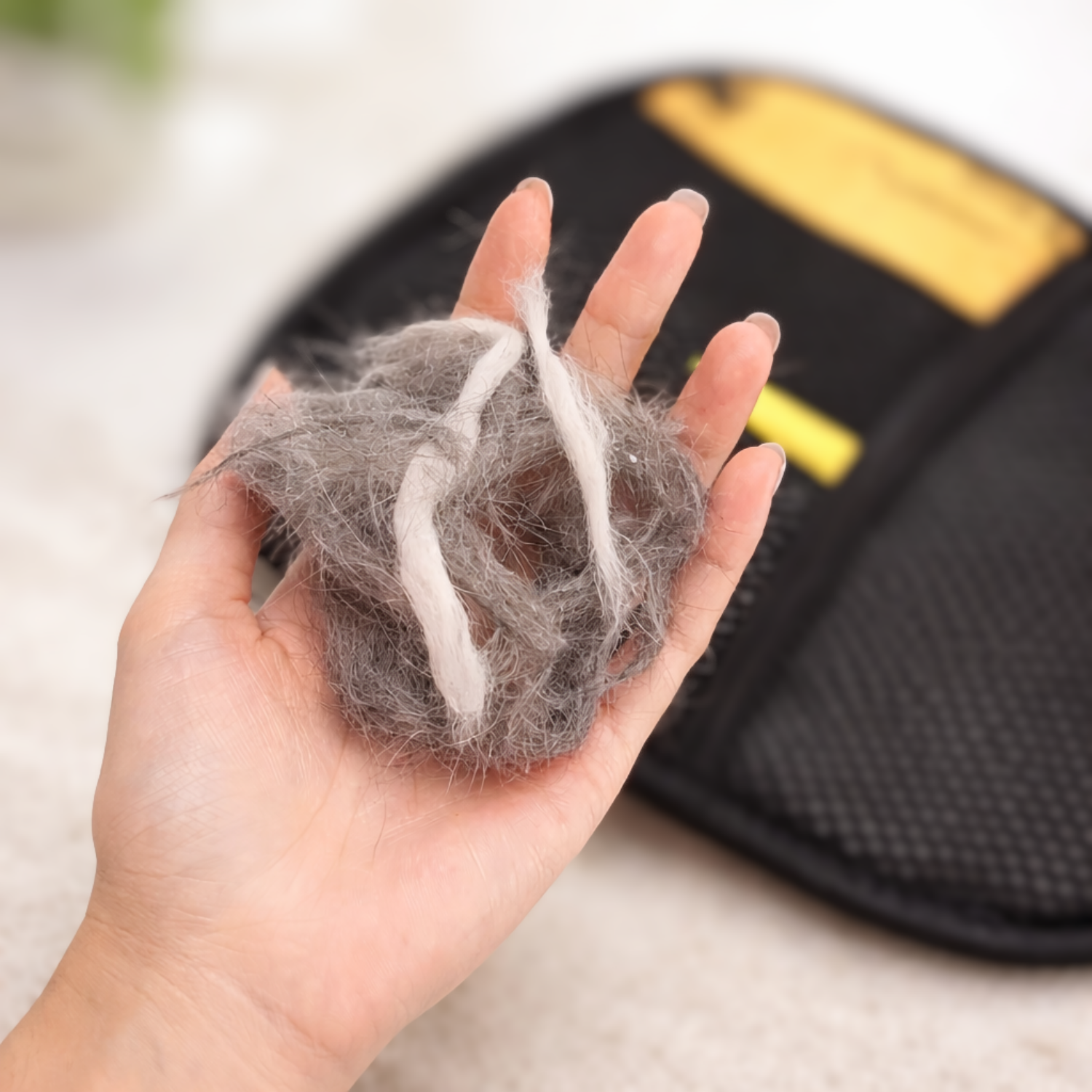 2-in-1 Electrostatic Pet Hair Removal Glove